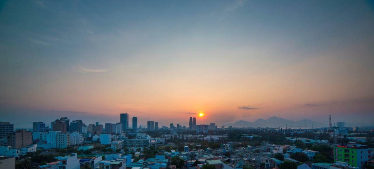Clivia Hotel & Suite Da Nang Exteriör bild